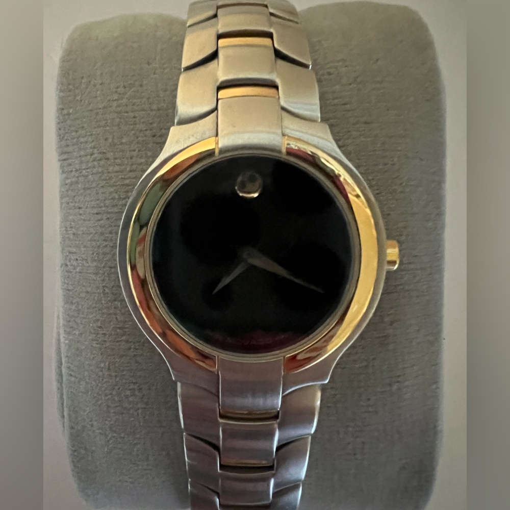 Movado G4 1852 Two Tone Women’s Watch, New Battery